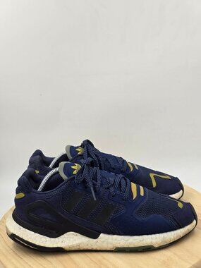 Adidas Day Jogger FW4832 Mens Athletic Shoes Notre Dame Collegiate Navy sz 9